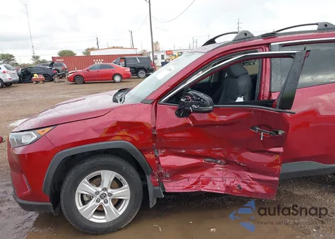 2021 Toyota Rav4 Xle from USA, damaged, VIN 2T3W1RFV4MW175643